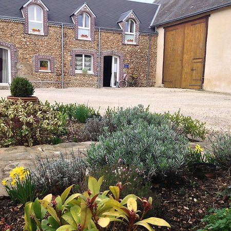 Bed and Breakfast La Ferme Du Bois Paris Ermenonville-la-Petite Exterior foto
