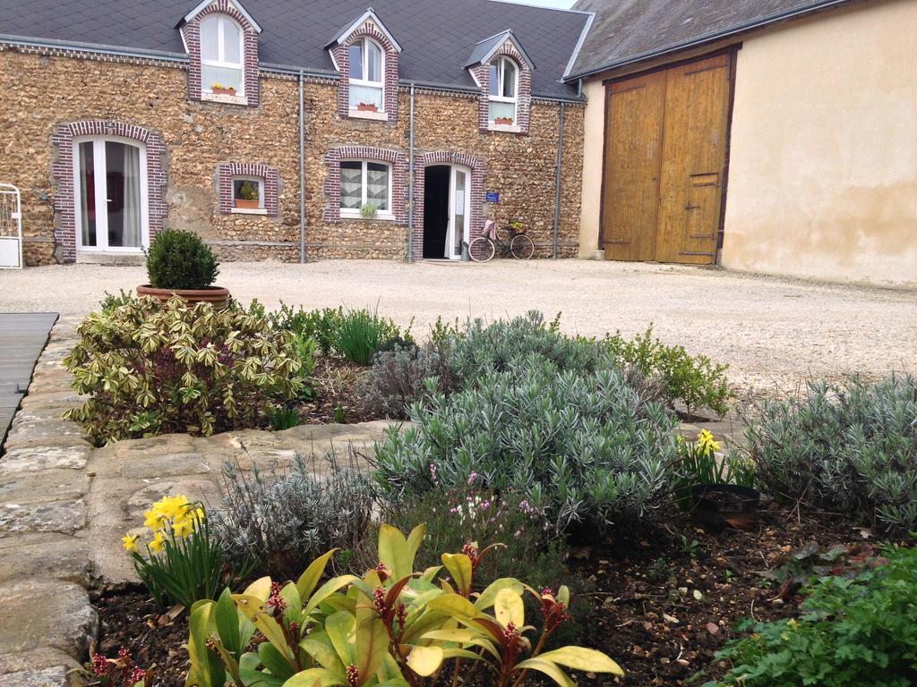 Bed and Breakfast La Ferme Du Bois Paris Ermenonville-la-Petite Exterior foto